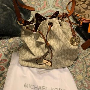 MK purse